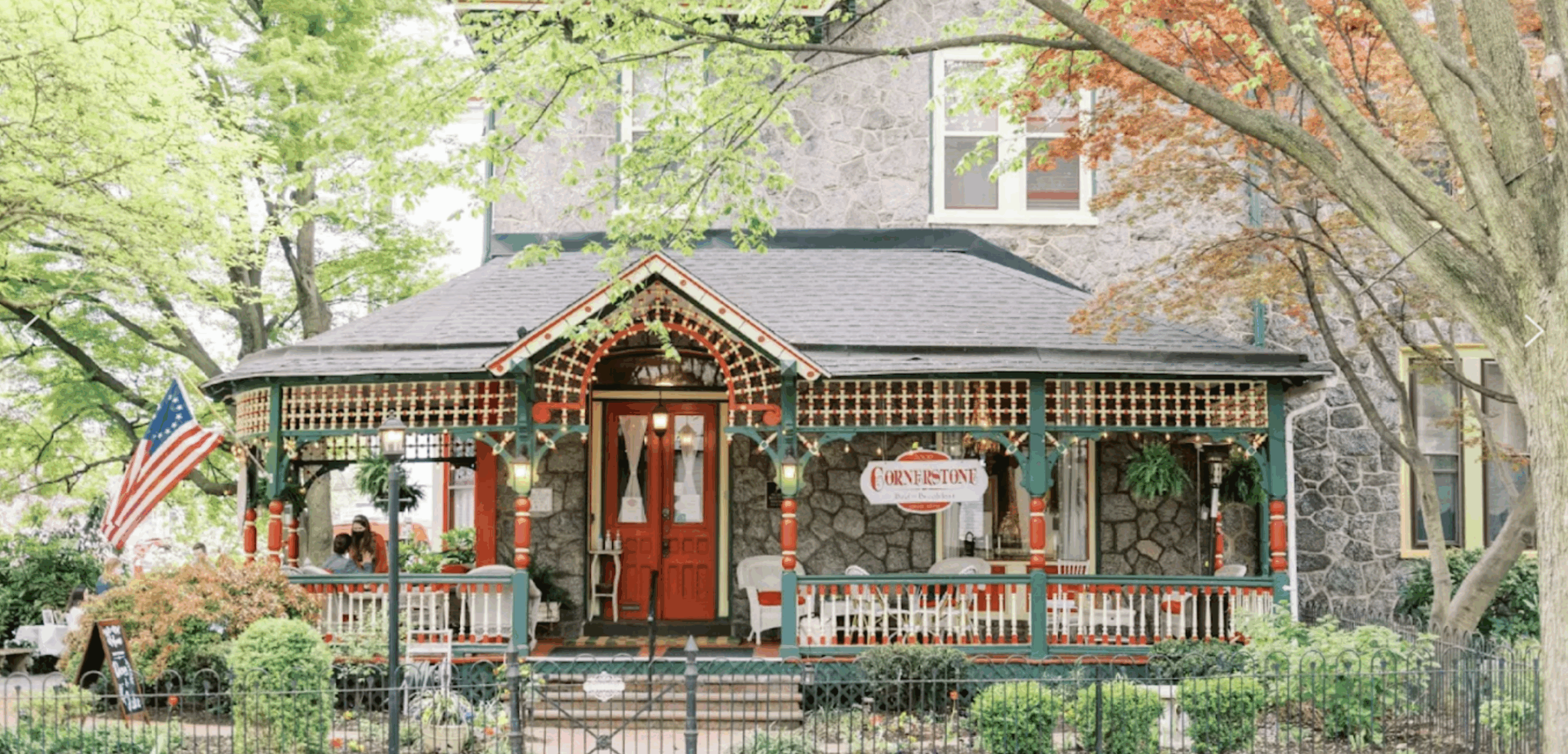 Exterior image of Cornerstone bed & breakfast